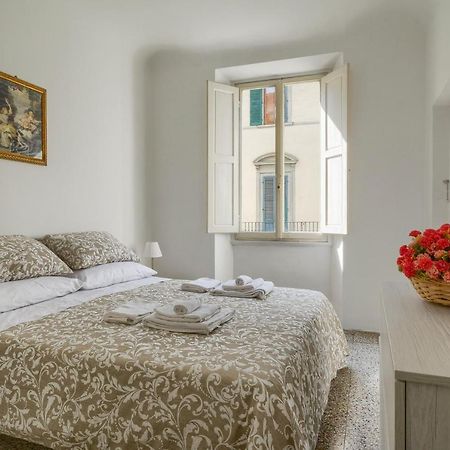 Appartamento Nel Cuore Di Firenze + Wifi+Aria Condizionata +Netflix Bagian luar foto